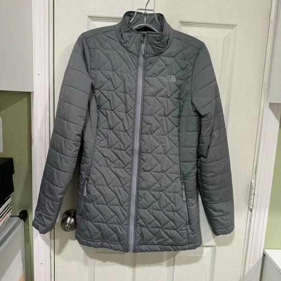 The North Face Jacket size Small - Picture 1 of 8